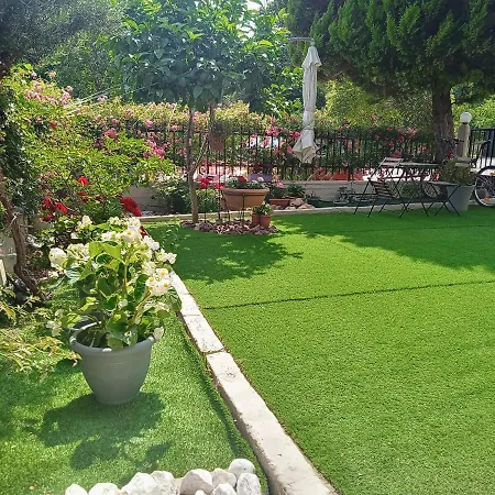 Niki Stavros Comfort * Stavros (Thessaloniki)