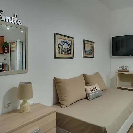 Niki Stavros Comfort Living